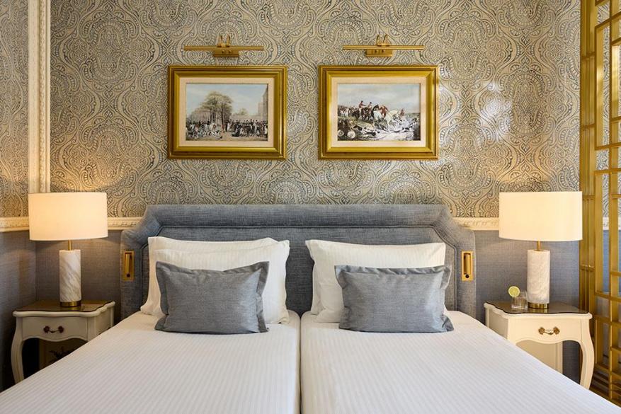 Πίνακες με κορνίζα Mediterranean Palace Θεσσαλονίκη