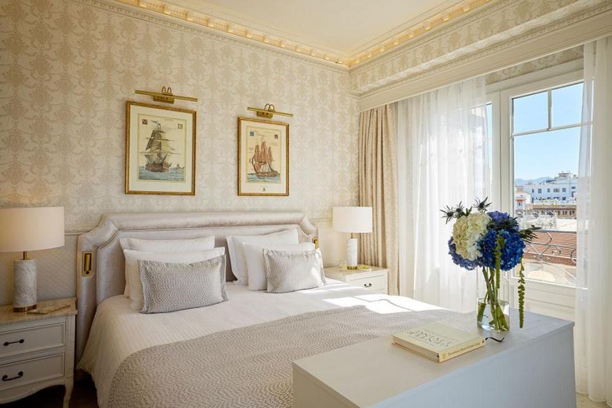 Πίνακες με κορνίζα Mediterranean Palace Θεσσαλονίκη