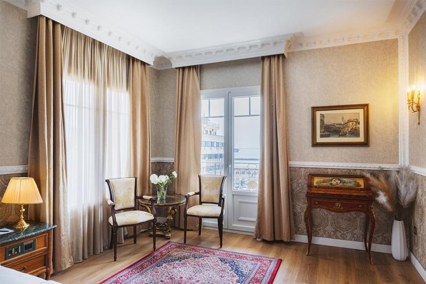 Πίνακας με κορνίζα Mediterranean Palace Θεσσαλονίκη