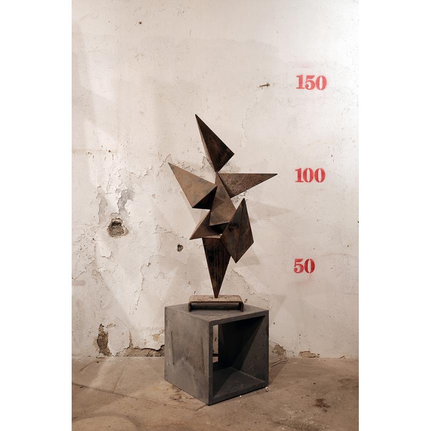 Γλυπτό Δυναμική Ισορροπία